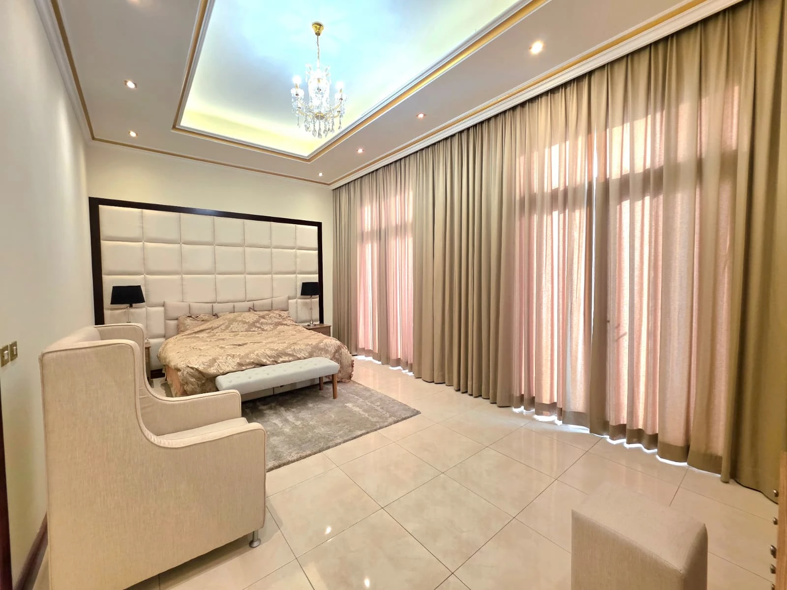 فيلا رائعة 6+ غرف نوم | اللؤلؤة قطر