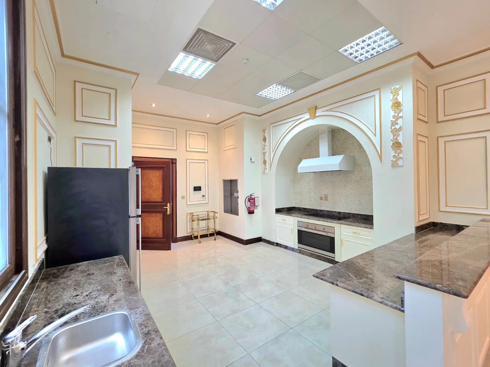 فيلا رائعة 6+ غرف نوم | اللؤلؤة قطر