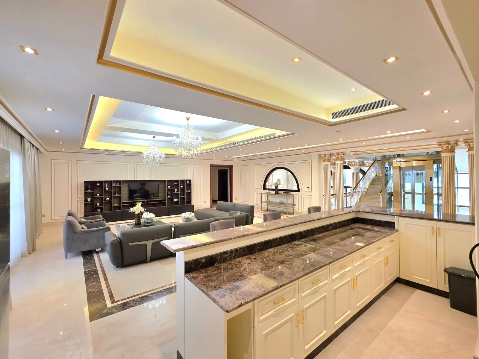 فيلا رائعة 6+ غرف نوم | اللؤلؤة قطر