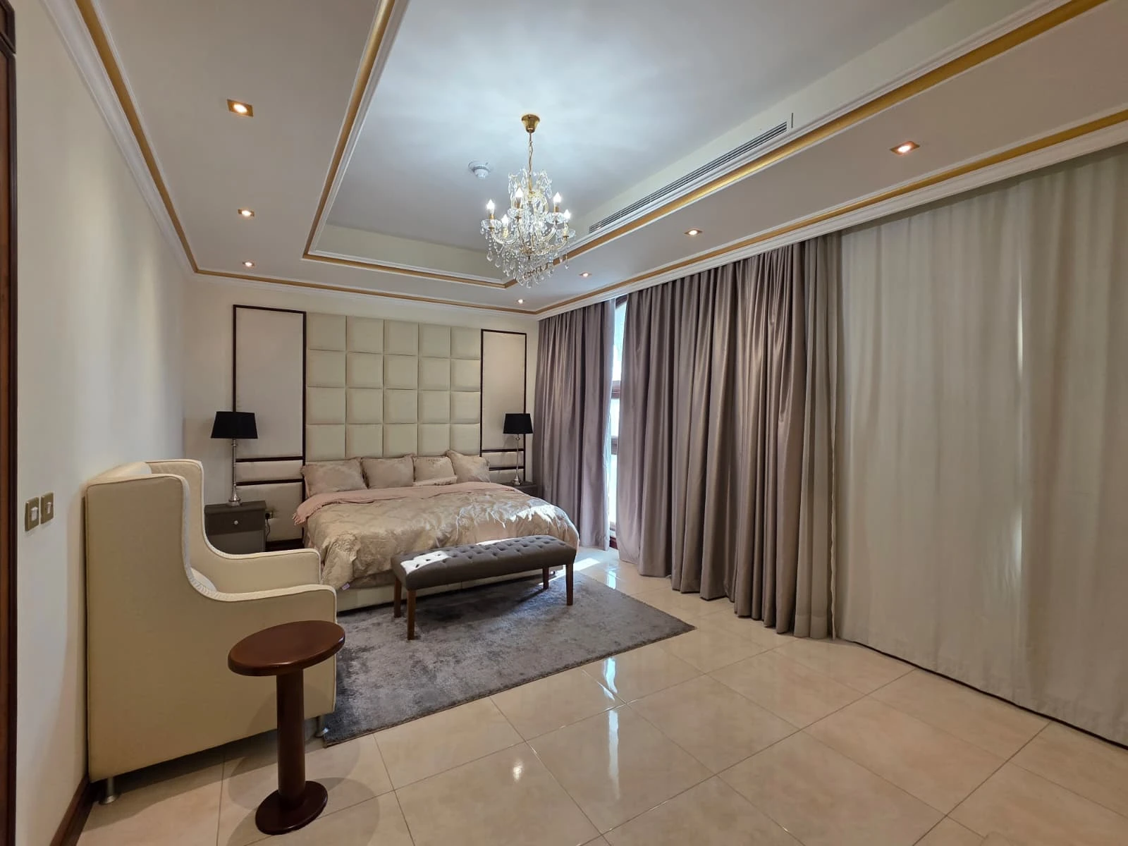 فيلا رائعة 6+ غرف نوم | اللؤلؤة قطر