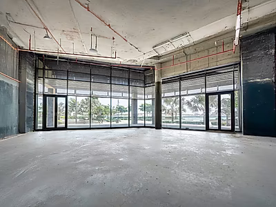 SEAFRONT RETAIL SHOPS IN PRIME LUSAIL LOCATION