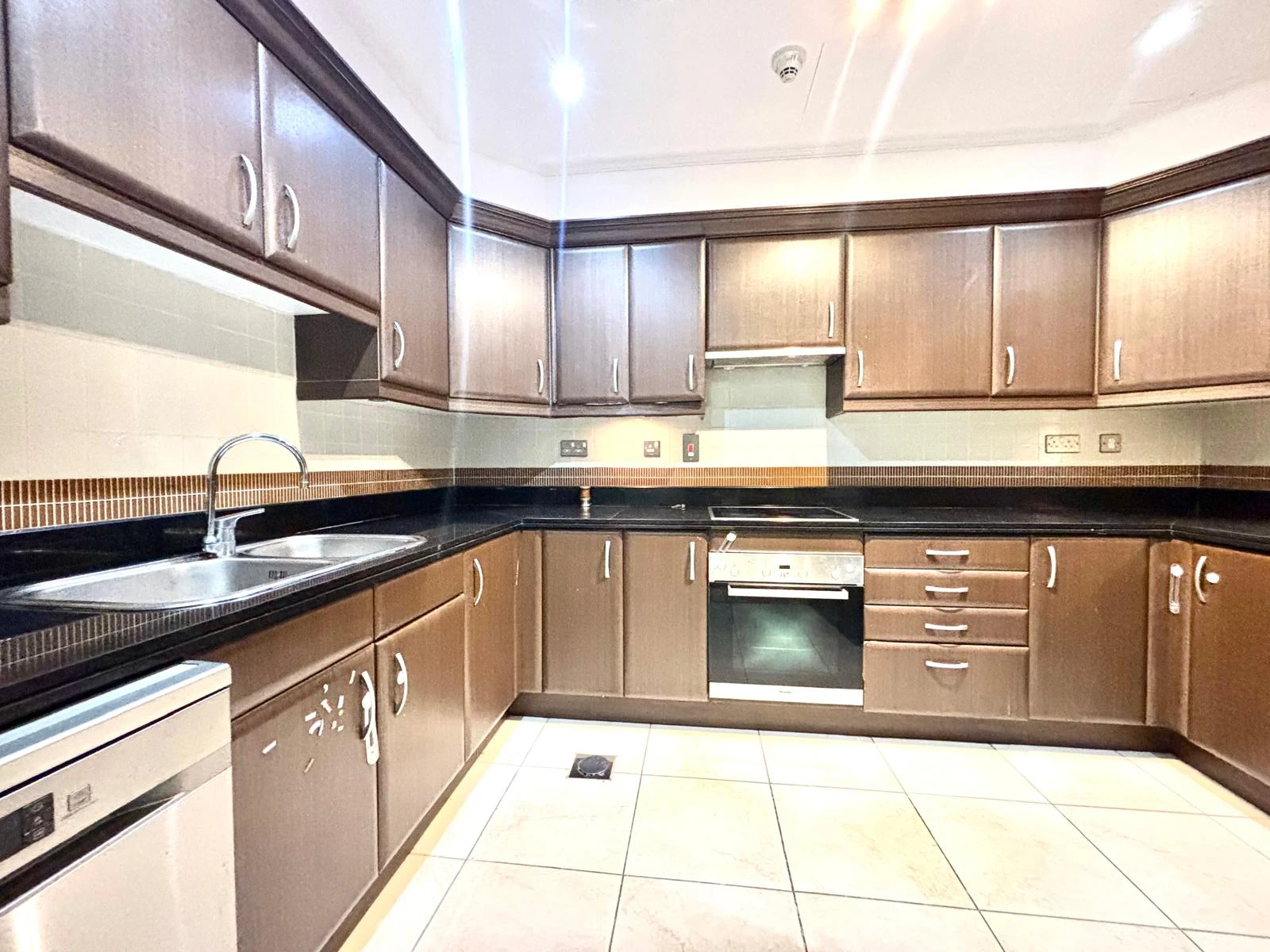 AMAZING 3 BEDROOM APARTMENT IN PREMIUM TOWER | PORTO