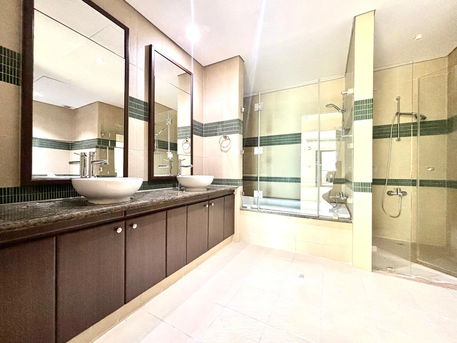 AMAZING 3 BEDROOM APARTMENT IN PREMIUM TOWER | PORTO