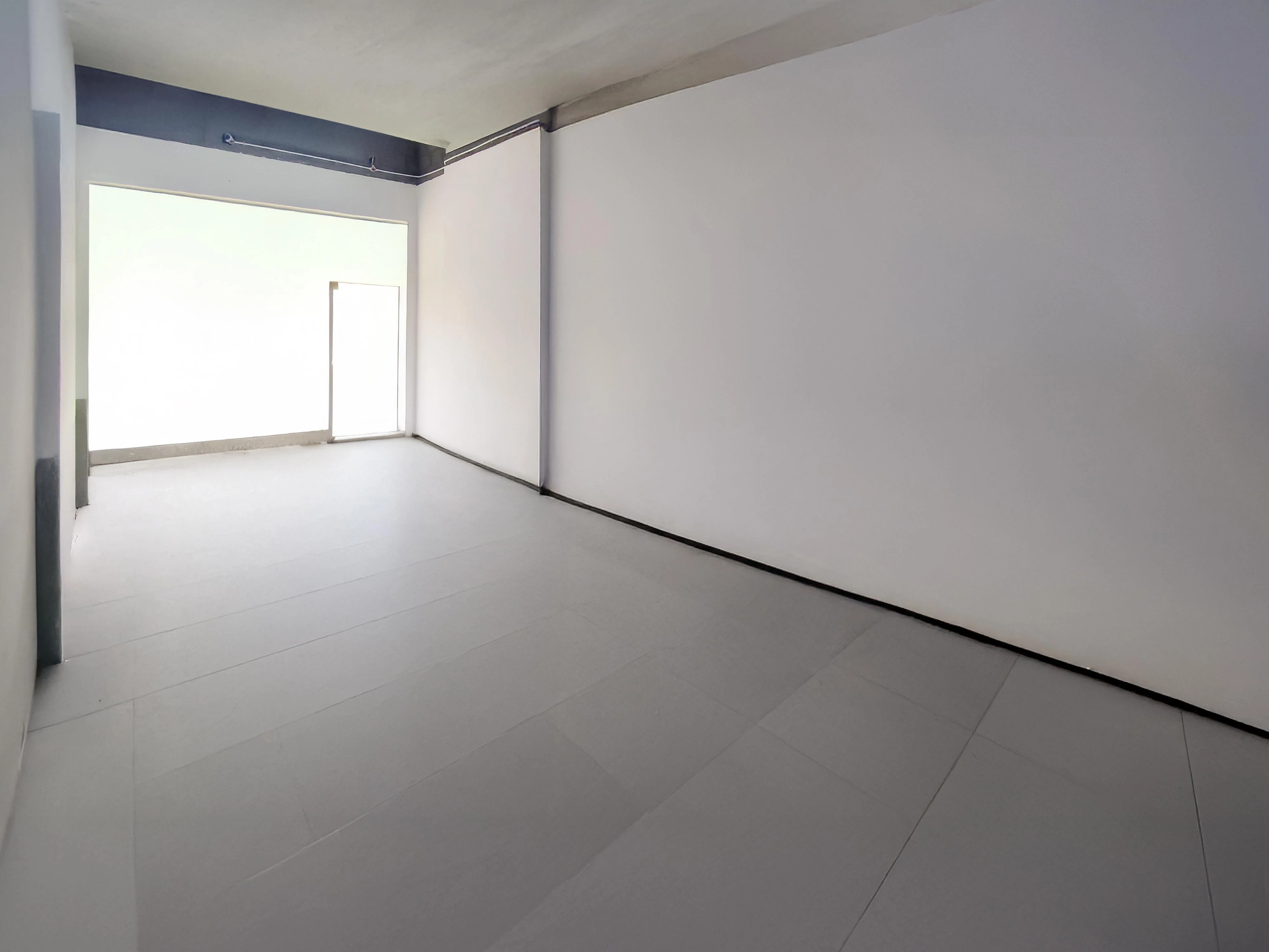 محل تجاري جديد للإيجار | الوعب | فترة سماح