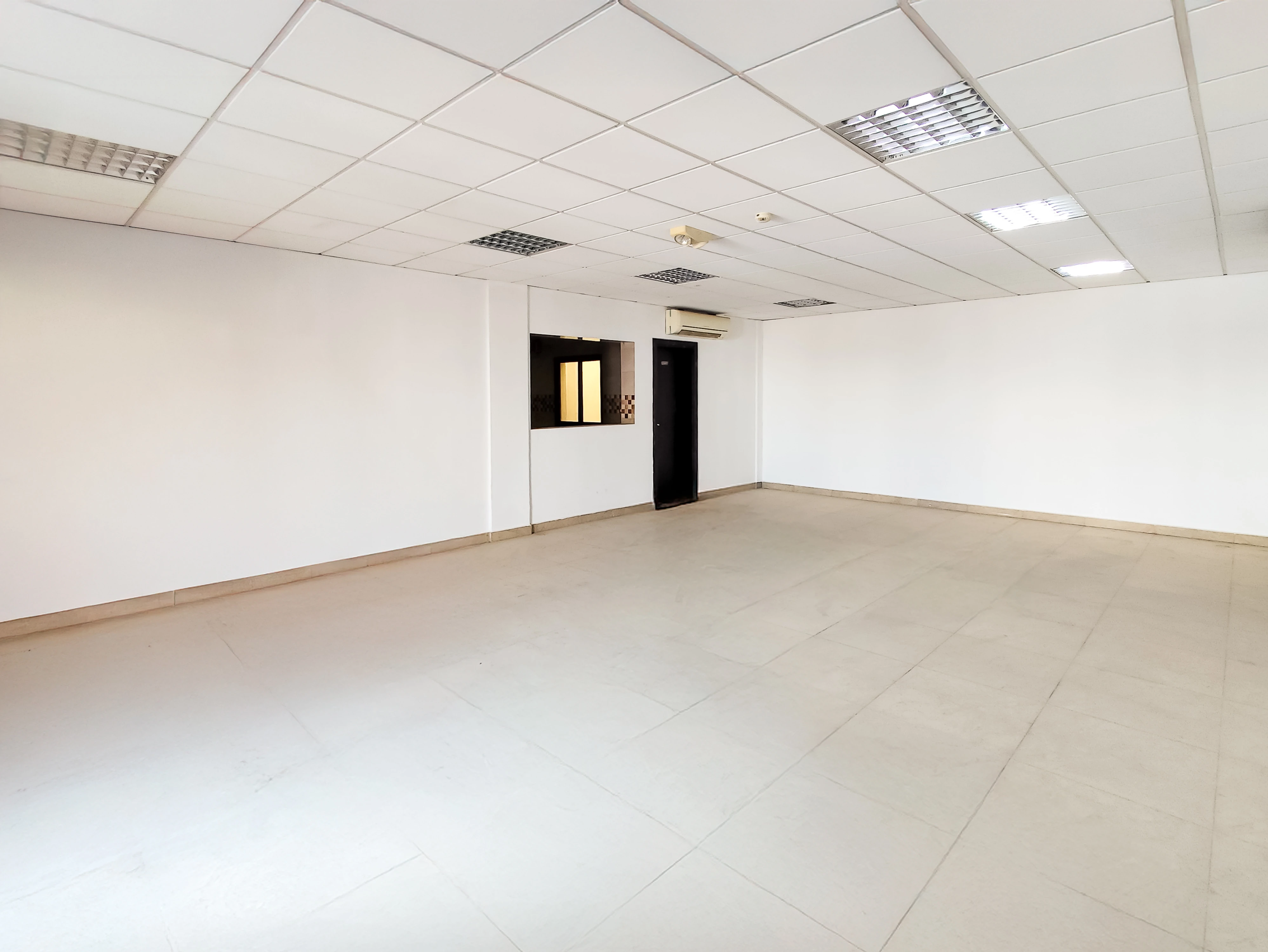 منشأة بمساحة 6500 متر مربع | مصنع للإيجار | مسيعيد