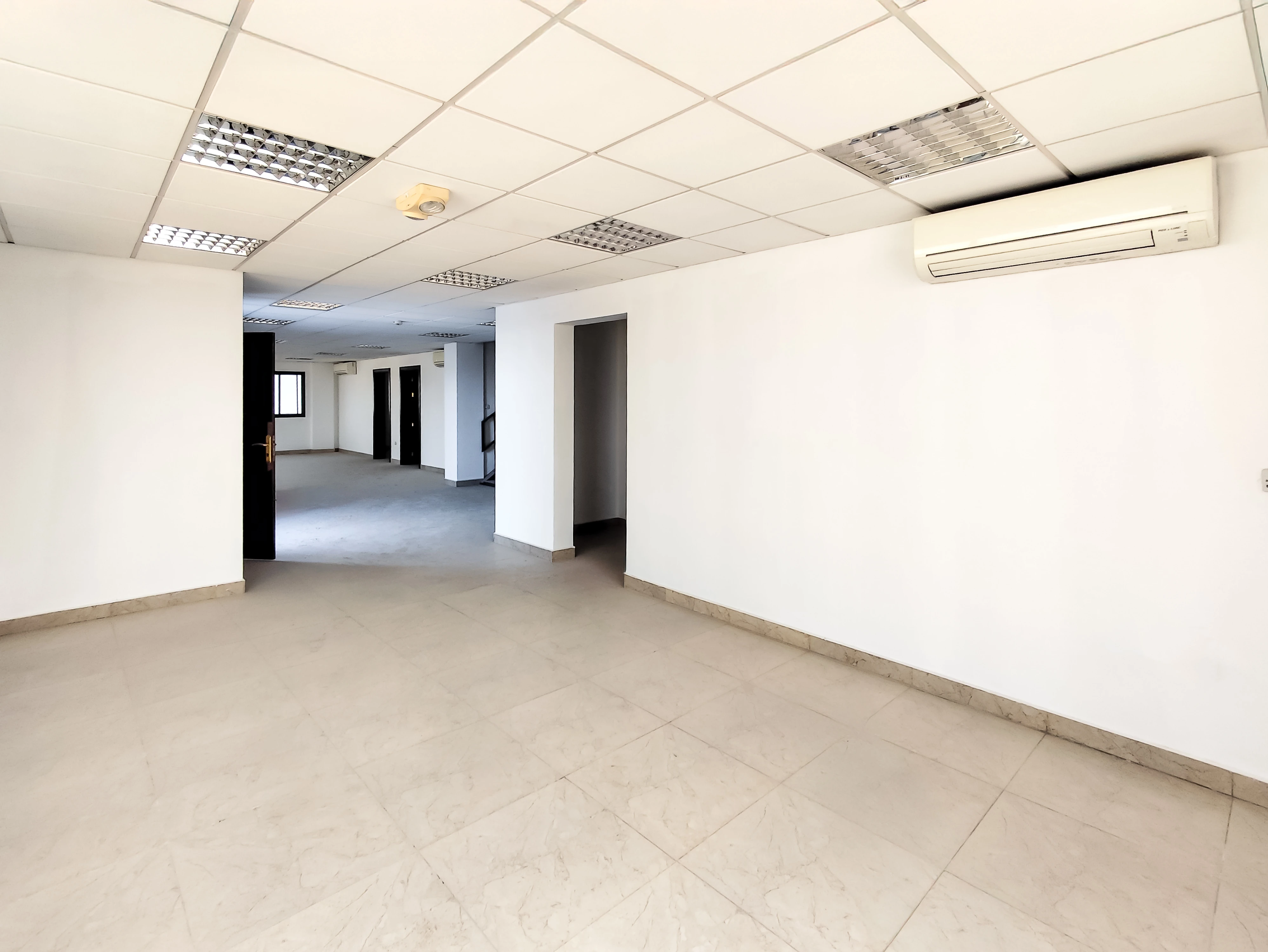 منشأة بمساحة 6500 متر مربع | مصنع للإيجار | مسيعيد