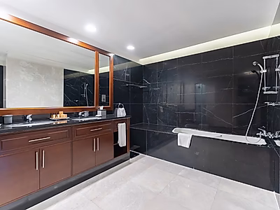 SERVICED TRIPLEX PENTHOUSE | ALL INCLUSIVE 4BR+MAID | WEST BAY