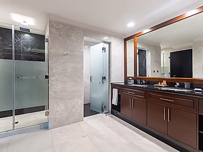 SERVICED TRIPLEX PENTHOUSE | ALL INCLUSIVE 4BR+MAID | WEST BAY