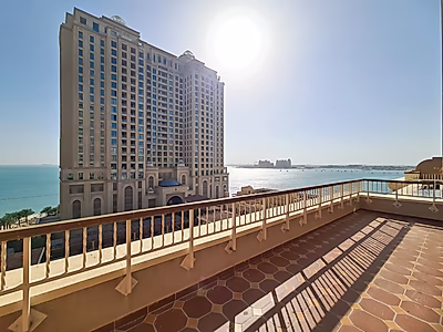 Stunning Marina and Sea views 2-Bedroom with 2 Balconies | Porto Arabia