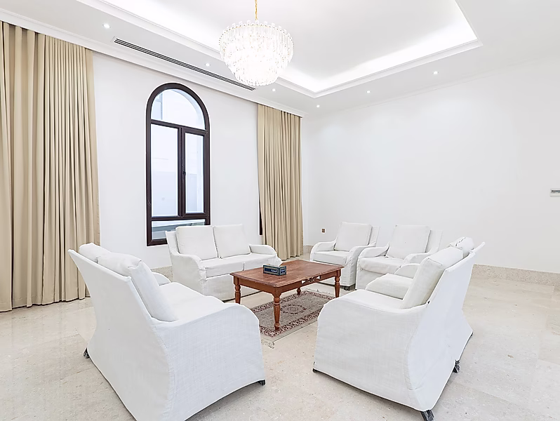 MAJESTIC 7-BR VILLA | WADI LUSAIL OASIS - Photo 12