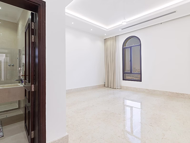 MAJESTIC 7-BR VILLA | WADI LUSAIL OASIS - Photo 22