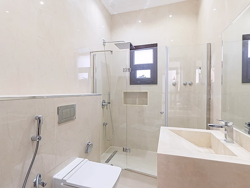 MAJESTIC 7-BR VILLA | WADI LUSAIL OASIS - Photo 24