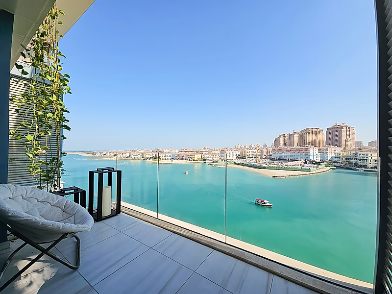 Full Seaview | Exclusive 1BR Apartment for Rent - Photo 1