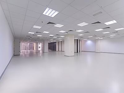 مكتب فاخر بمساحة 440 م² في منطقة المطار القديم