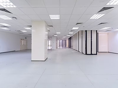 مكتب فاخر بمساحة 440 م² في منطقة المطار القديم