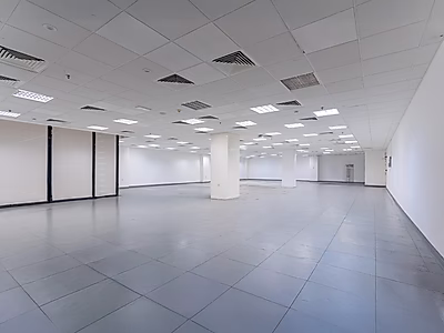 مكتب فاخر بمساحة 440 م² في منطقة المطار القديم