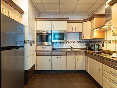 شقة مخدومة غرفة نوم واحدة بأسلوب فاخر