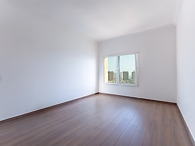 ENORMOUS 3 BEDROOM + MAID APARTMENT | HUGE LAYOUT | PORTO