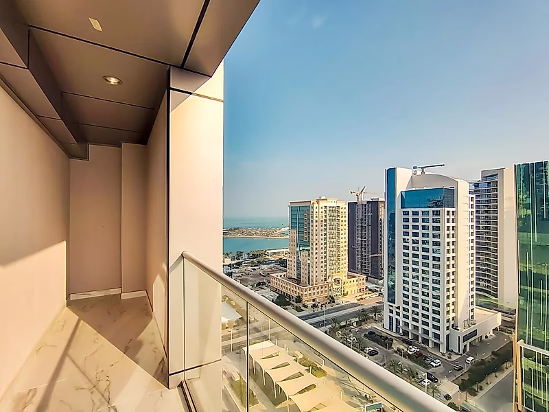 Luxurious Living | Marina District Apartment - Photo 4