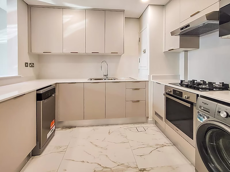 Luxurious Living | Marina District Apartment - Photo 10