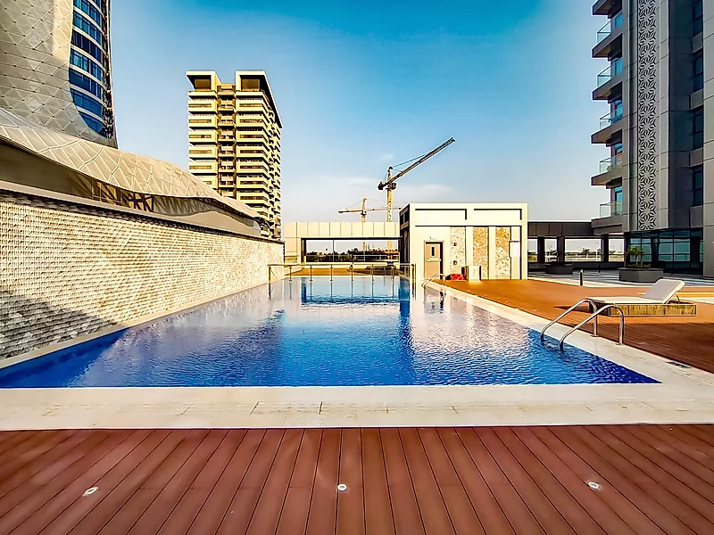 Luxurious Living | Marina District Apartment - Photo 18