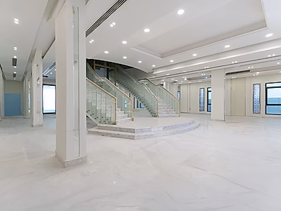 قصر الواجهة البحرية | فيلا فاخرة بإطلالة بحرية مباشرة في لوسيل – الوترفرونت