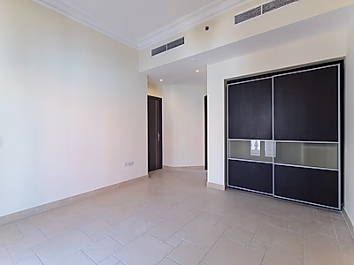 شقة رائعة بغرف ثلاث | قنوات رصيف