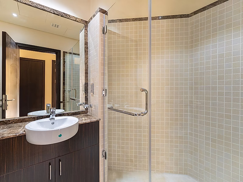 STUNNING 3 BEDROOM APARTMENT | QANAT QUARTIER - Photo 13