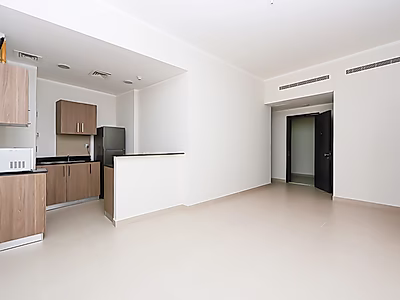 Best Deal | 3BR+Maid Room & 5 Bathrooms | Strategic location in Fox Hills