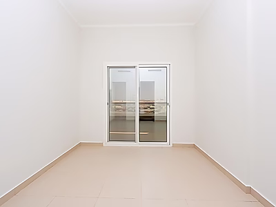 Best Deal | 3BR+Maid Room & 5 Bathrooms | Strategic location in Fox Hills