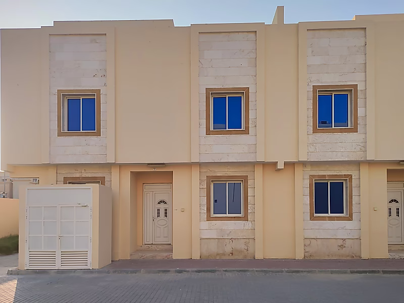 SPACIOUS 6-BR LUXURY LIVING  | AL SAKHAMA VILLA - Photo 1