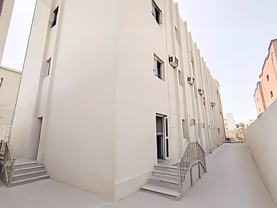 مخيم عمال | 32 غرفة مفروشة | شاملة المياه والكهرباء