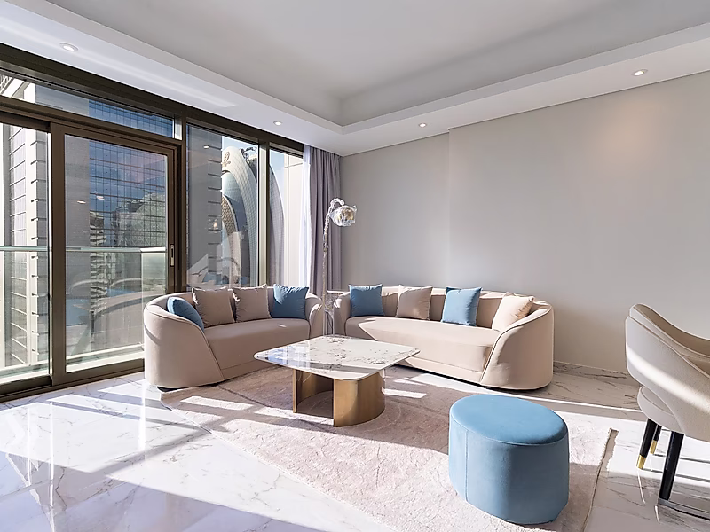 Luxurious Waterfront Living | Marina District - Photo 1