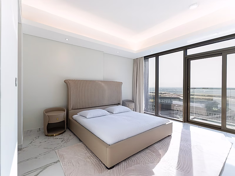 Luxurious Waterfront Living | Marina District - Photo 6