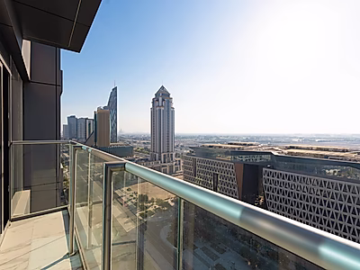 Luxurious Waterfront Living | Marina District