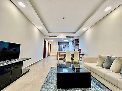 شقة فاخرة واسعة جداً من غرفتي نوم – في لوسيل