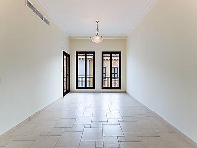 شقة أنيقة بثلاث غرف نوم | قنوات كواتير