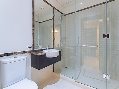 شقة أنيقة بثلاث غرف نوم | قنوات كواتير