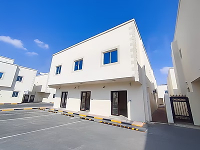 حياة أنيقة | فيلا من 6 غرف في الخيسة