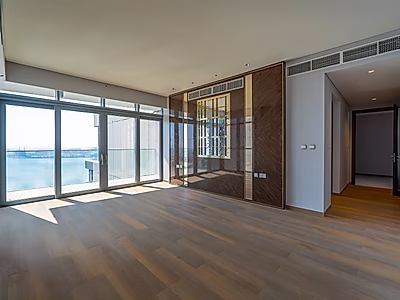 Luxury 4 Bedroom+maid Sea View Penthouse | with 6 years payment plan