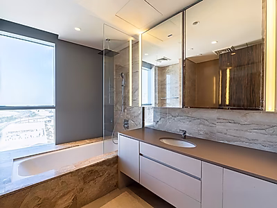 Luxury 4 Bedroom+maid Sea View Penthouse | with 6 years payment plan