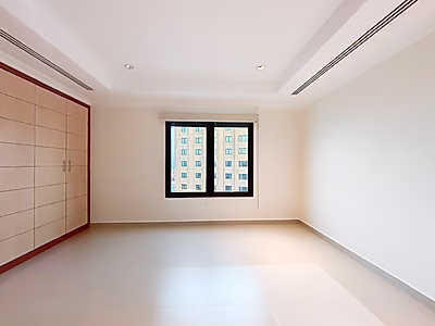 ELEGANTLY REFINED 2 BEDROOM + MAID | SEA VIEW | PORTO