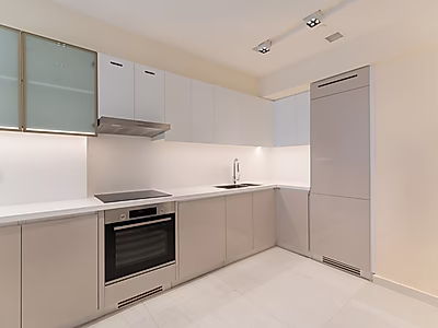 إليك çevirisi:  **سكن فاخر 1+Den في جزيرة جوين — خطة سداد بنظام التملّك الحر