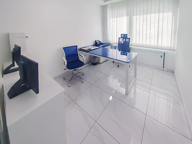 مكتب مجهز بالكامل بمساحة 250 متر مربع | الطريق الدائري C، المنتزه - Photo 5