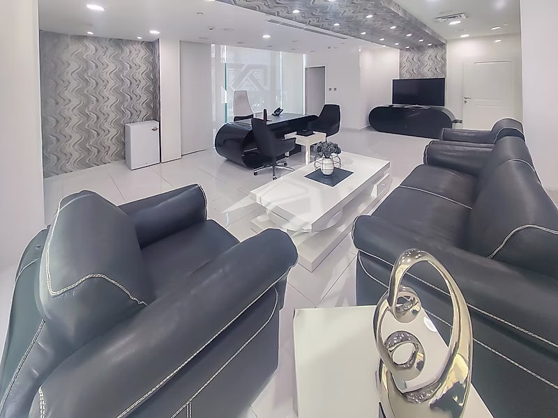 مكتب مجهز بالكامل بمساحة 250 متر مربع | الطريق الدائري C، المنتزه - Photo 9