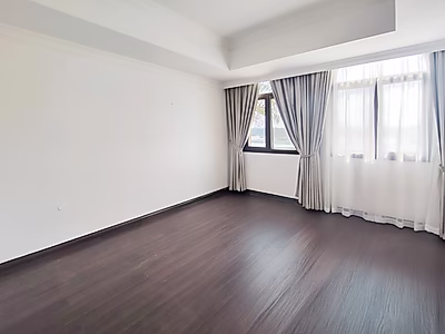 فيلا رائعة بـ 5 غرف نوم | خليج الغرب