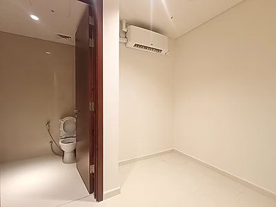 شقة رائعة للإيجار 3 غرف نوم + غرفة خادمة | إطلالات خلابة على البحر والمدينة