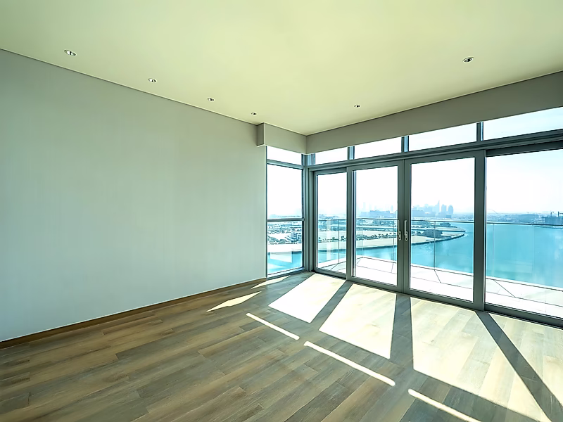 إطلالة بحرية مباشرة وكاملة | بنتهاوس 4 غرف + غرفة خادمة - Photo 2