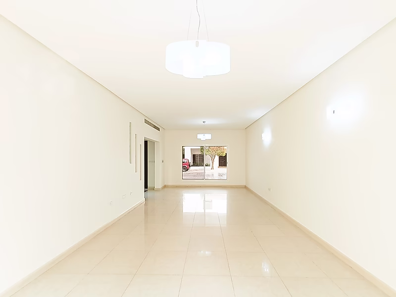 4BR+Maid Villa in a Family- Friendly Compound - Al Waab - Photo 1