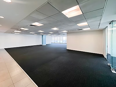 مكتب مجهز بالكامل بمساحة 200 متر مربع في بن محمود– موقع مميز